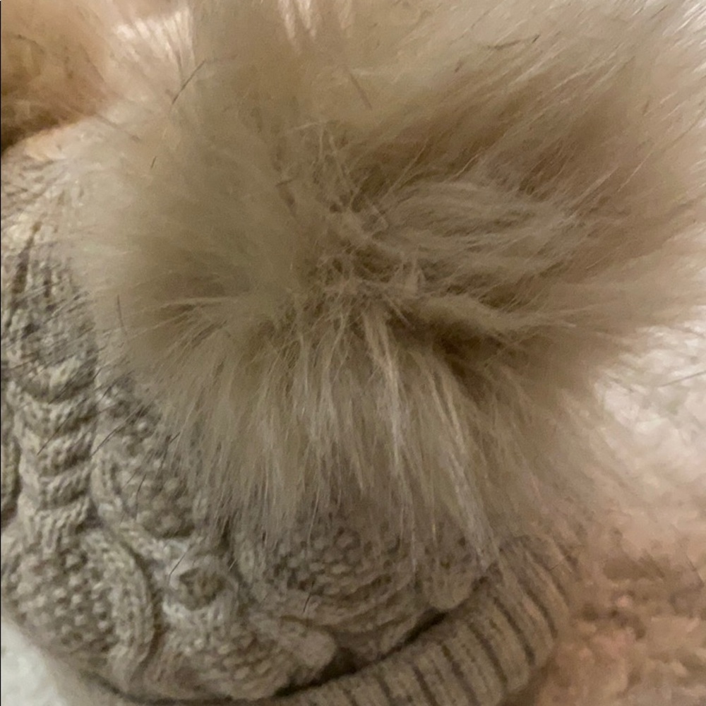 Hat - Picture 2 of 5